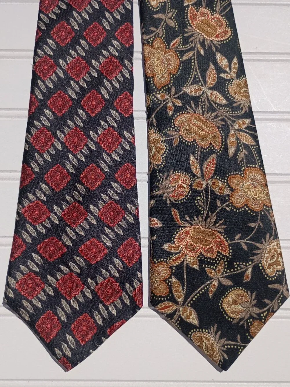 LOT OF 2 Countess Mara Neckties Made in USA Silk Floral Designer Men's Tie Vtg